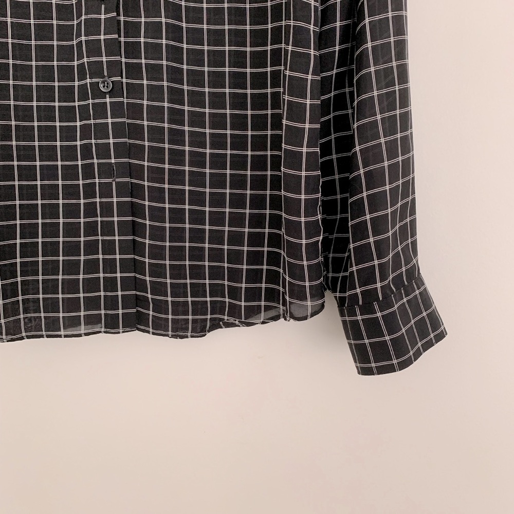 Club Monaco Silk Shirt.  Size XS - Picture 8 of 10